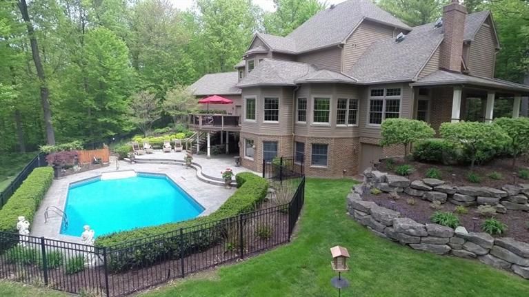 Riverfront Retreat in South Lyon